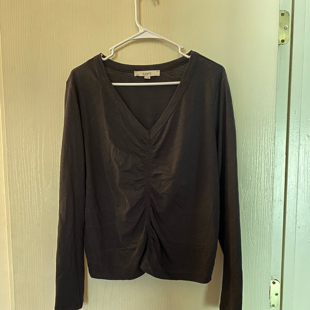 Black longsleeved large T-shirt, loft, detail down front of top